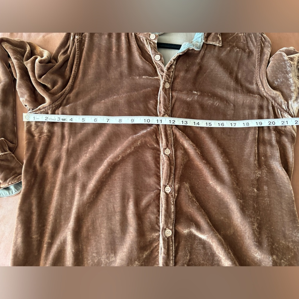 CP Shades Velvet Romy Top - Picture 11 of 16